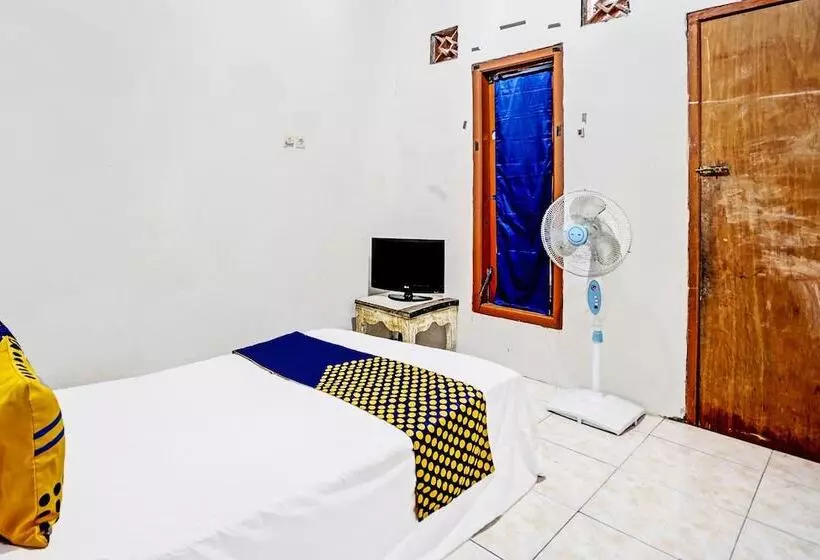 ホテル Spot On 92078 Tarlo Guest House 4