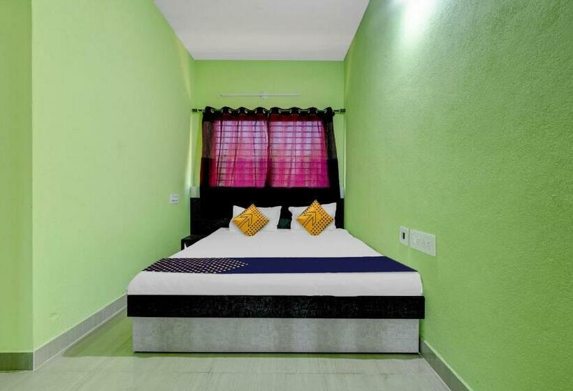 Hotel Spot On B R Comforts Krs Back Water