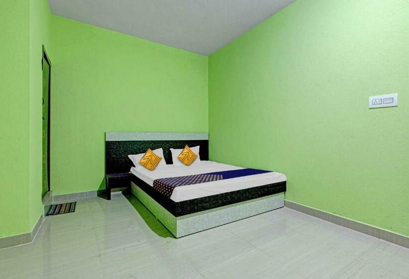 Hotel Spot On B R Comforts Krs Back Water