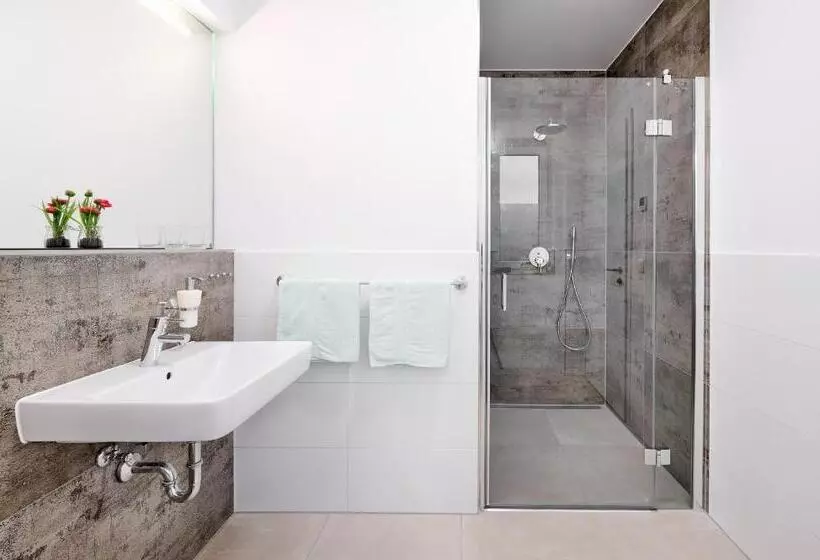 Majatalo Bei Meyers   Zwenkauer See