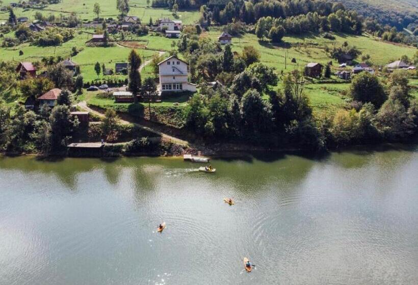 פנסיון Casa Pescarului Apuseni