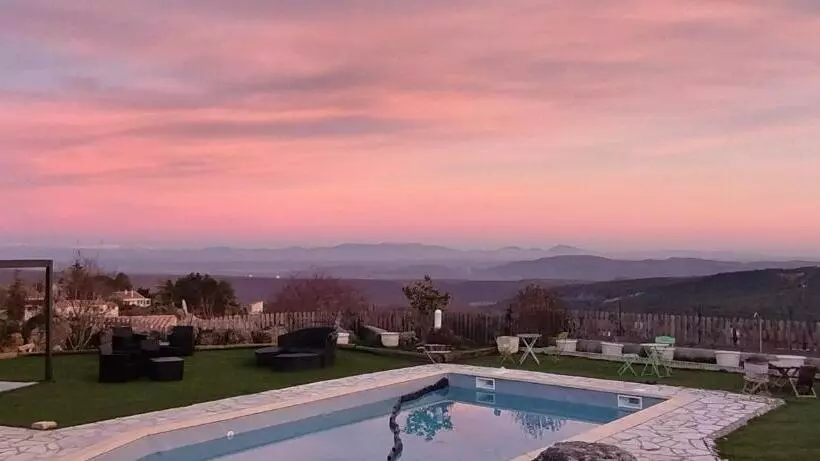 ペンション La Halte Gourmande