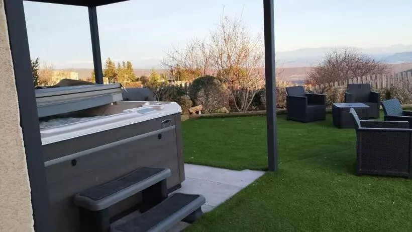 ペンション La Halte Gourmande