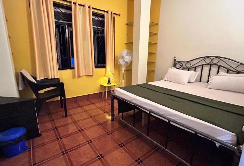 פנסיון Muffys Guest House