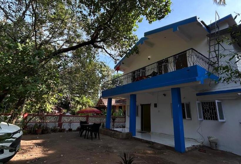 פנסיון Muffys Guest House