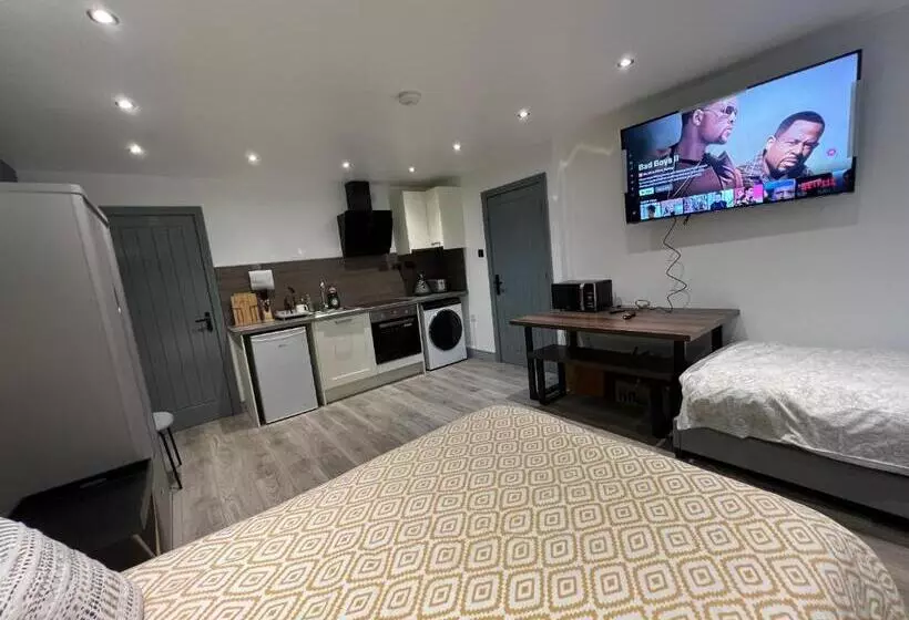 Majatalo Pembrokeshire Holiday Accommodation