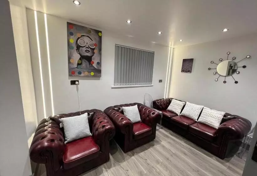 Majatalo Pembrokeshire Holiday Accommodation