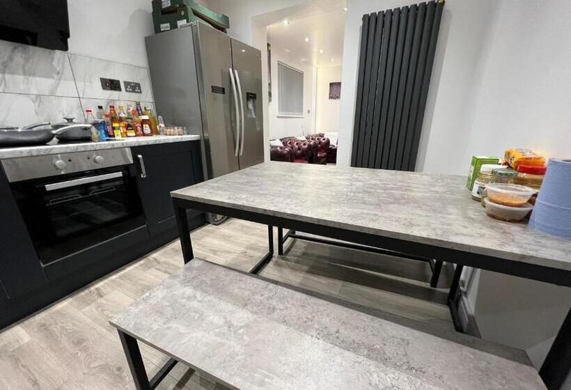 Pansiyon Pembrokeshire Holiday Accommodation