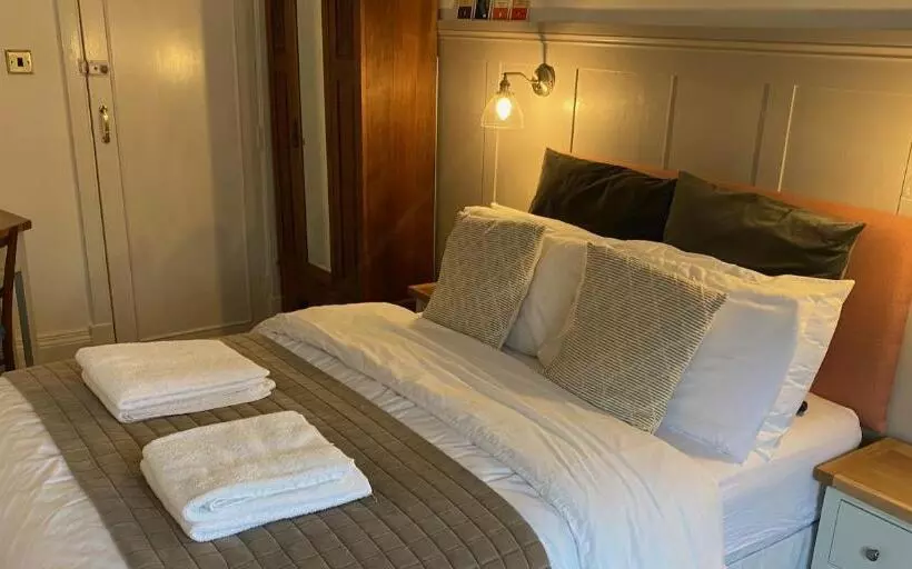 ペンション Portman Lodge