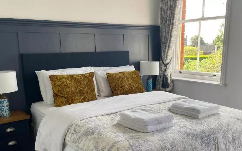 ペンション Portman Lodge