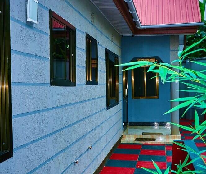 민박 Safari Park House