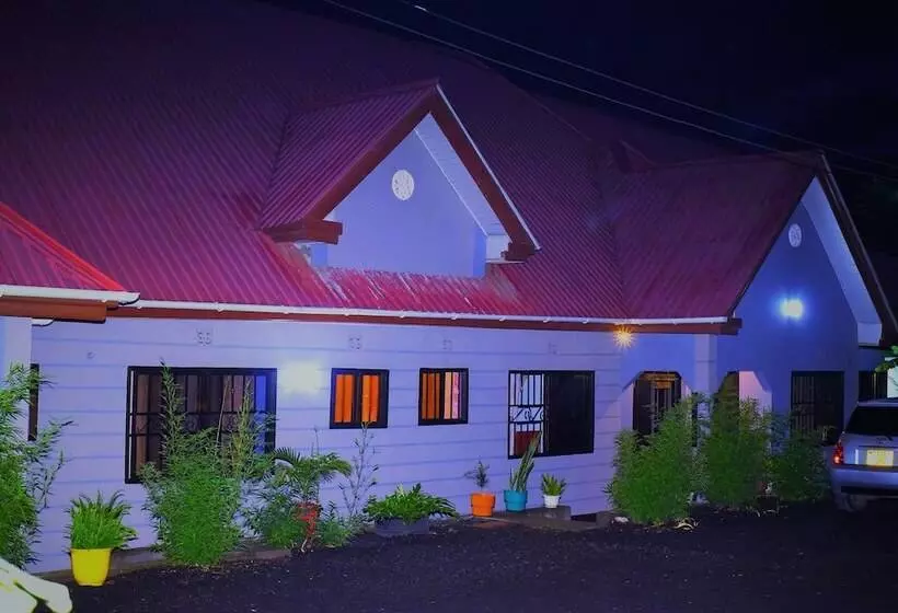 تختخواب و صبحانه Safari Park House