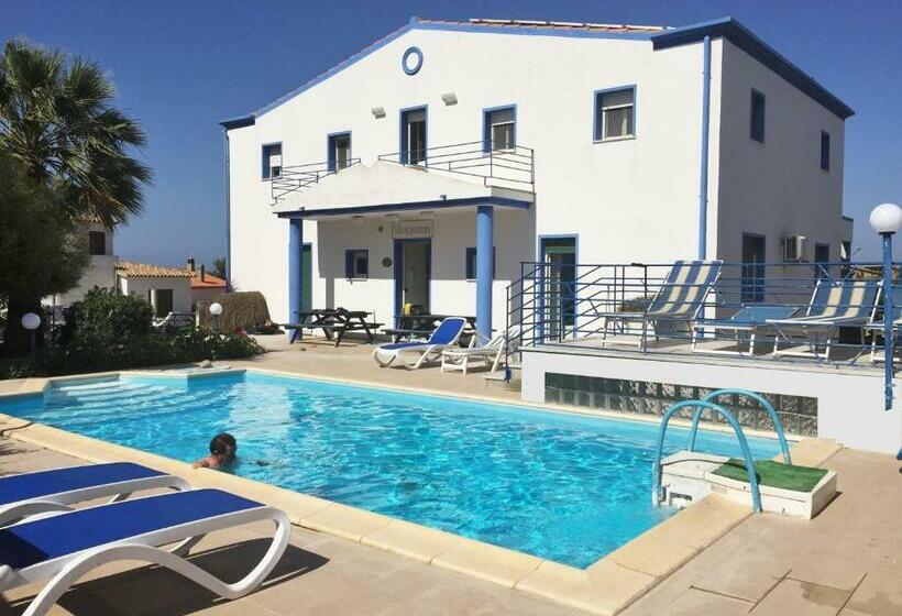 مبيت وإفطار Villa Acquamarina