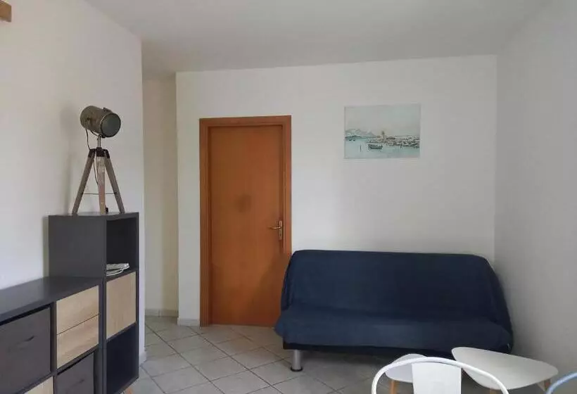 Aamiaismajoitus (B&B) Villa Acquamarina