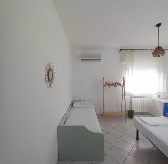 Aamiaismajoitus (B&B) Villa Acquamarina