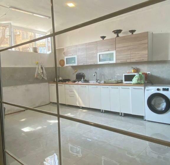 Chempion Hostel Baku