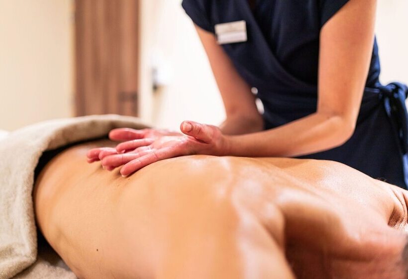 בית מלון כפרי Hôtel Roz Marine Thalasso Resort