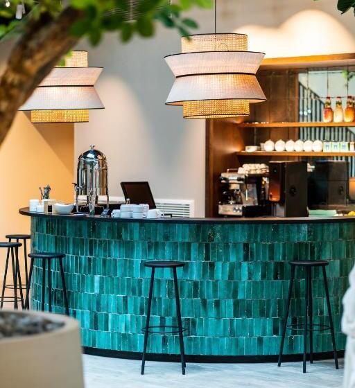 בית מלון כפרי Hôtel Roz Marine Thalasso Resort