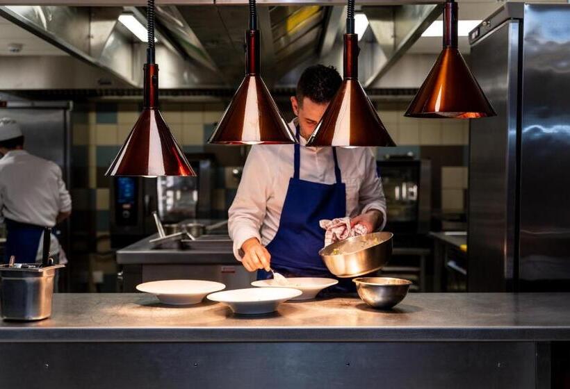 בית מלון כפרי Hôtel Roz Marine Thalasso Resort