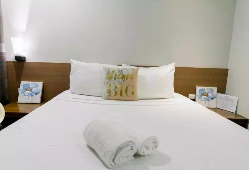 هتل Madonna Hometel And Suites