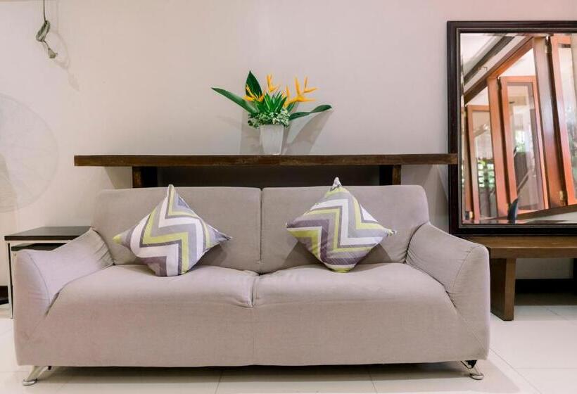 בית מלון כפרי Madonna Hometel And Suites