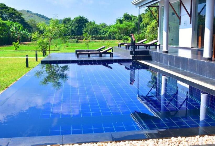 Отель Margosa Mountain Villa