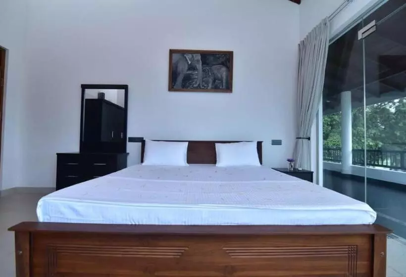 Hotelli Margosa Mountain Villa