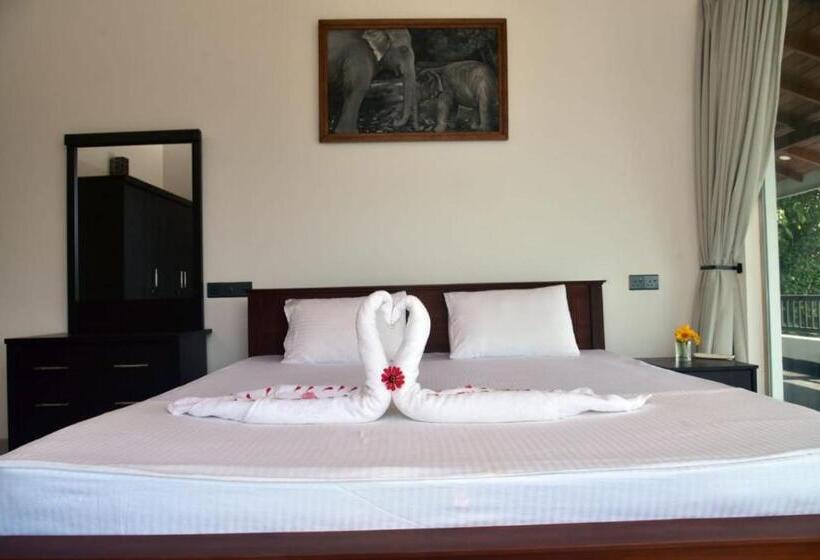 Отель Margosa Mountain Villa