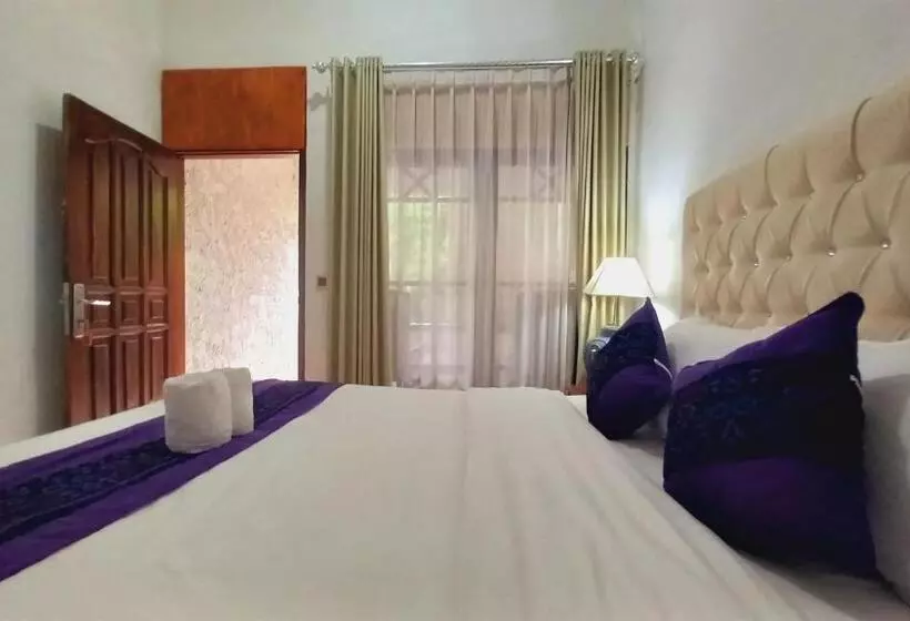 ホテル Matahari Inn Kuta Lombok