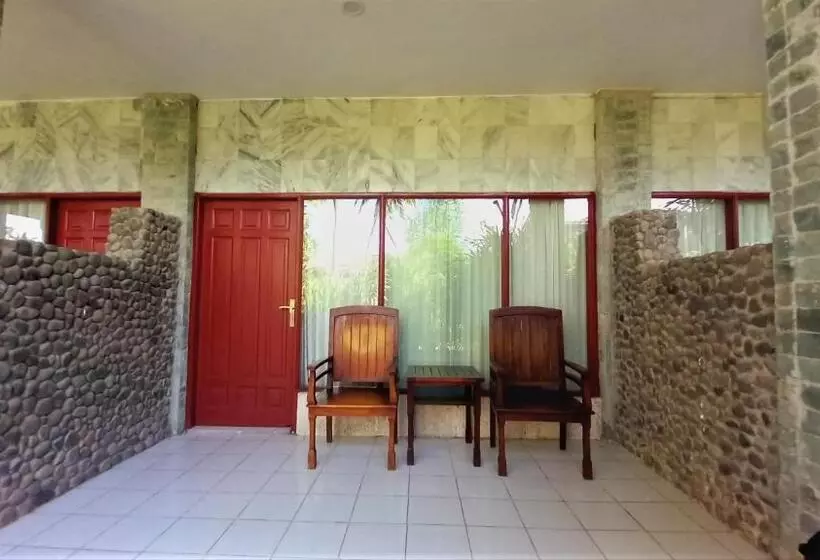 ホテル Matahari Inn Kuta Lombok