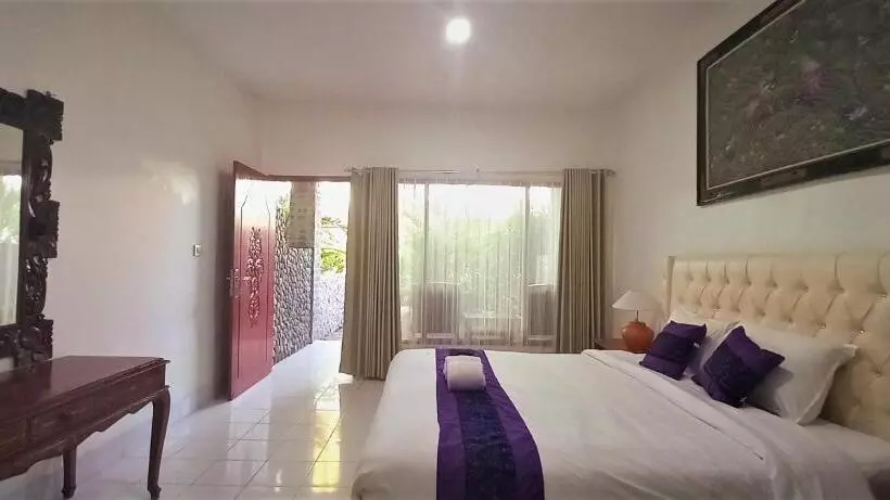 ホテル Matahari Inn Kuta Lombok