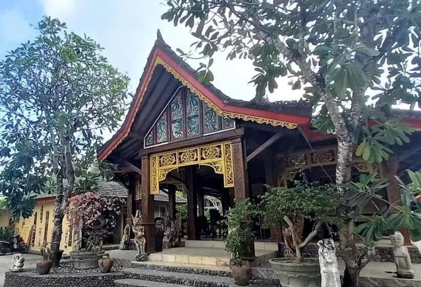 ホテル Matahari Inn Kuta Lombok