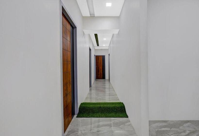 هتل Oyo Flagship 80611 On Off Room