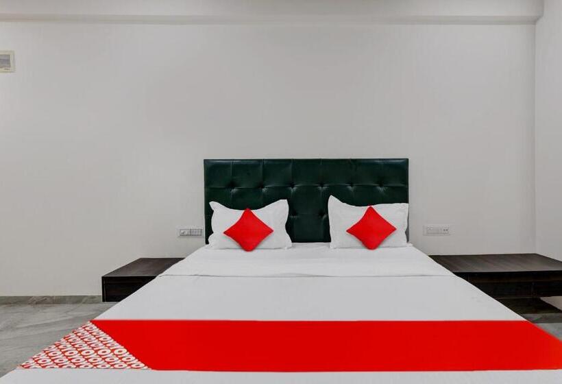 هتل Oyo Flagship 80611 On Off Room