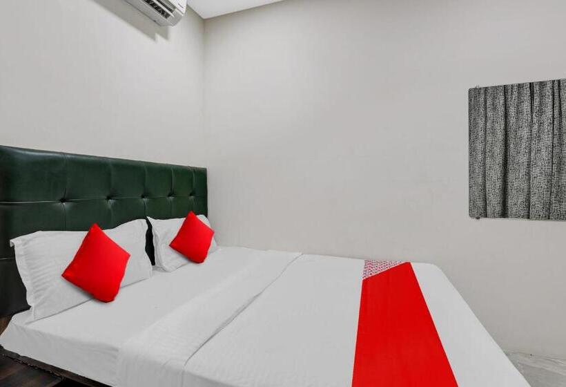 هتل Oyo Flagship 80611 On Off Room