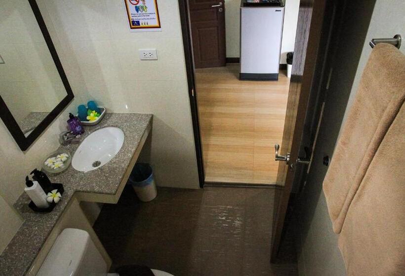 בית מלון כפרי Sky Villa Hua Hin Guesthouse   Adults Only