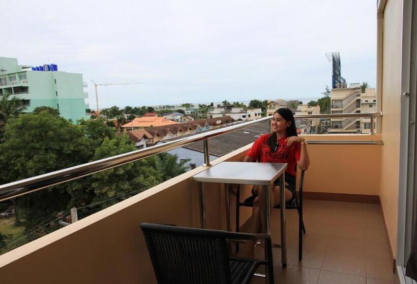 בית מלון כפרי Sky Villa Hua Hin Guesthouse   Adults Only