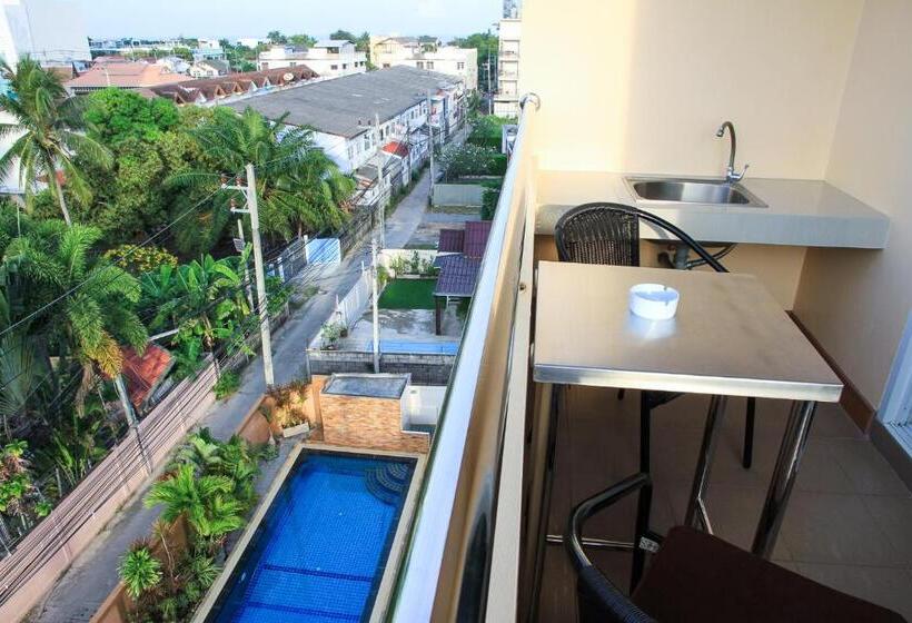 בית מלון כפרי Sky Villa Hua Hin Guesthouse   Adults Only