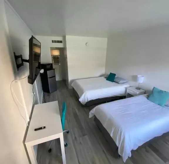 Motelli Uptown Inn & Suites