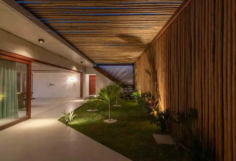 پانسیون Beach House Cocoon