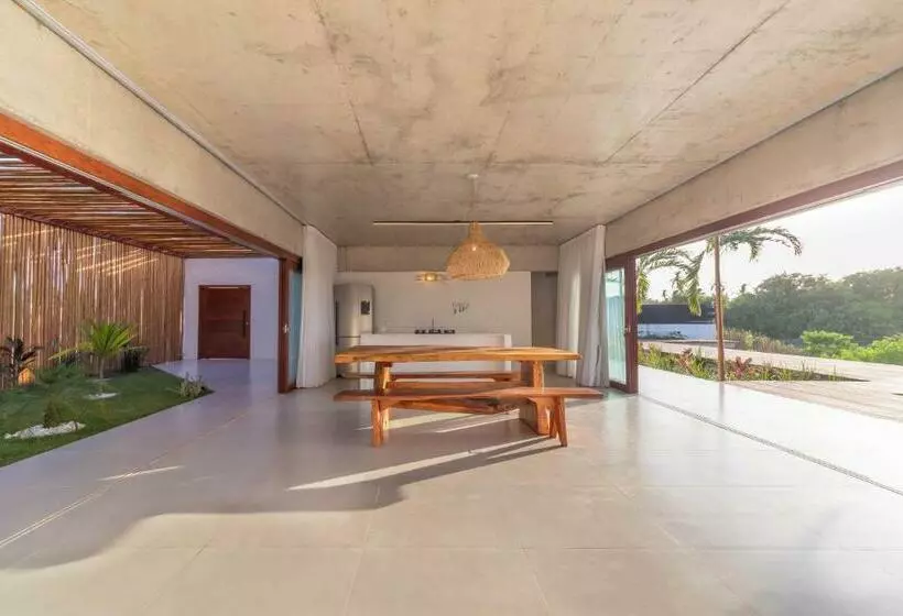 پانسیون Beach House Cocoon