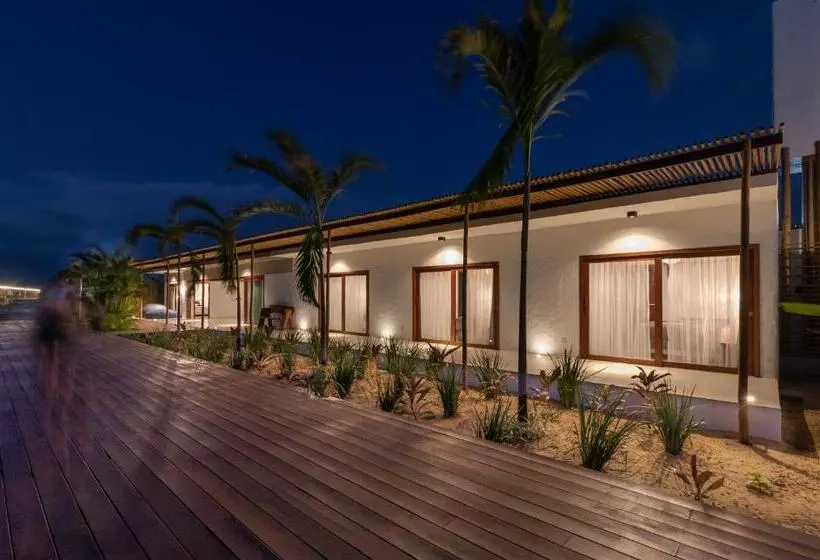 پانسیون Beach House Cocoon