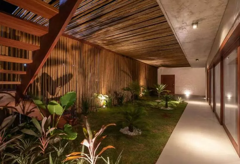 پانسیون Beach House Cocoon