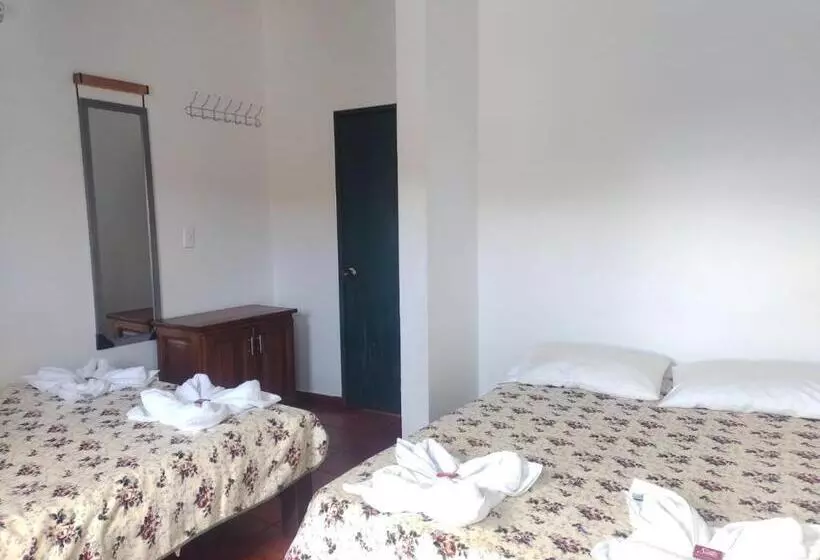 ペンション Casona Antonio Ricaurte