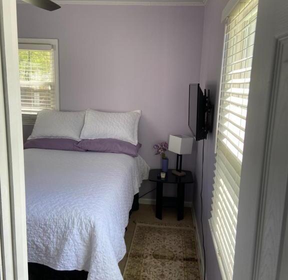 پانسیون Cozy Comfortable Private Bedrooms