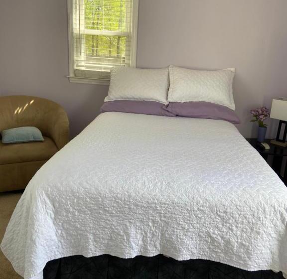 پانسیون Cozy Comfortable Private Bedrooms