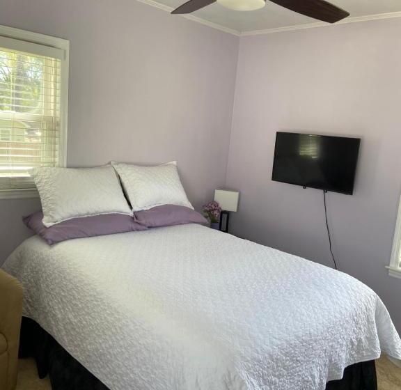 پانسیون Cozy Comfortable Private Bedrooms