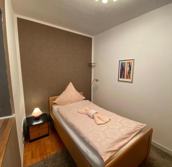 Pensão Gelsenkirchen Am Flöz