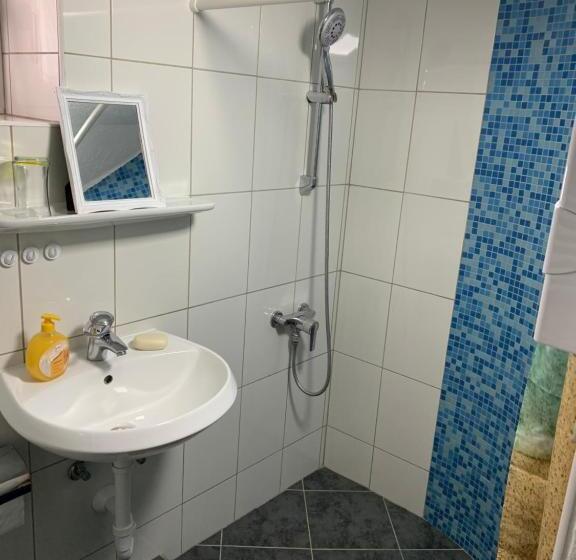 Pensão Gelsenkirchen Am Flöz