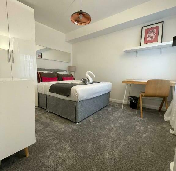 Majatalo Private Rooms Near Ipswich Centre/waterfront/hospital